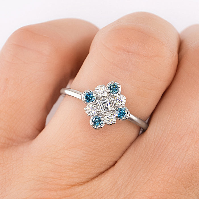 Carre Diamond Ring